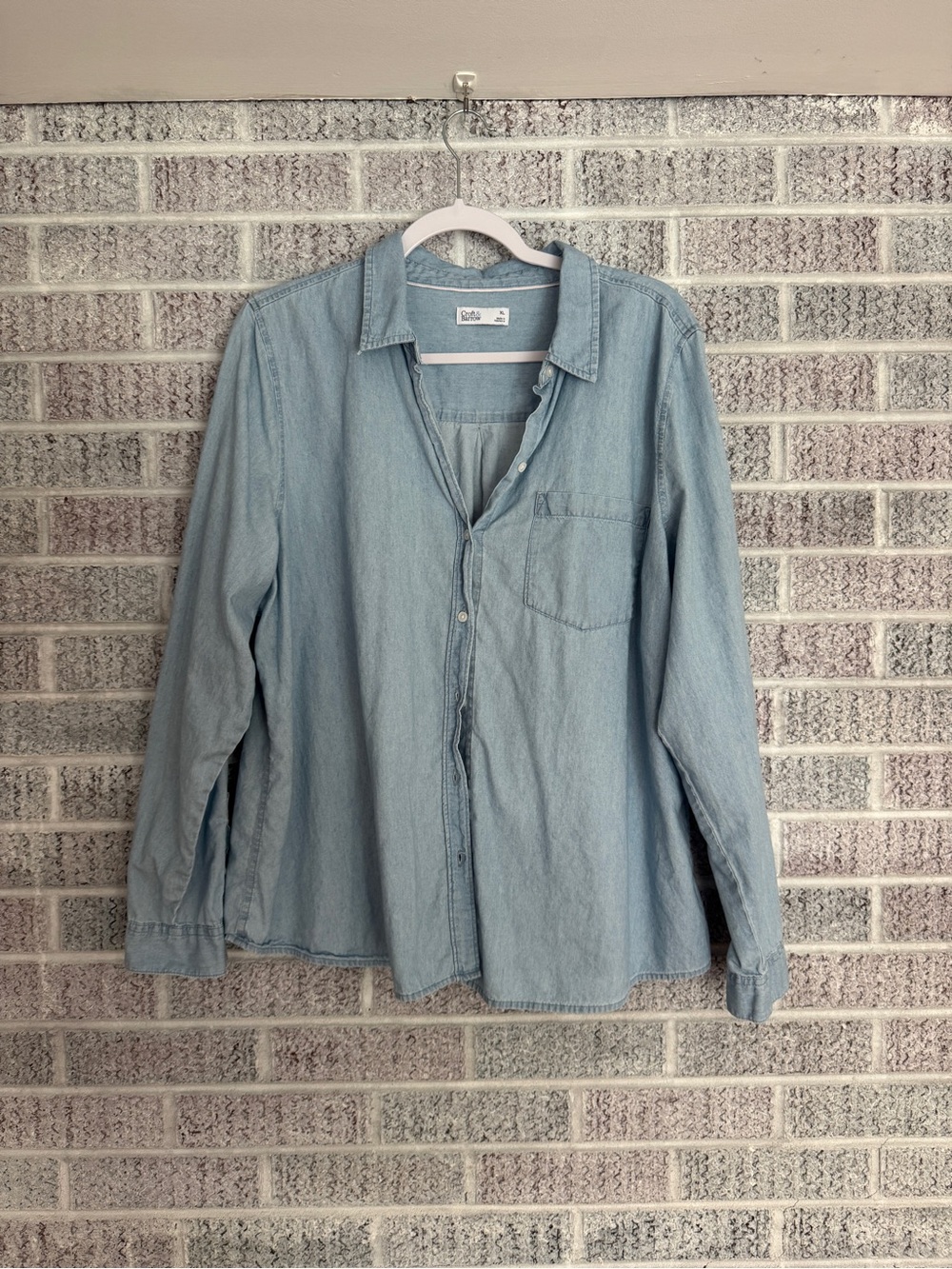 croft & barrow Light Blue Chambray Button-Down Shirt